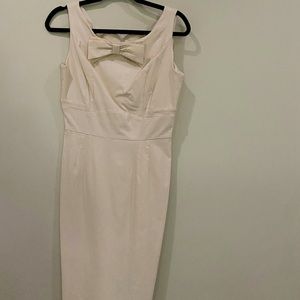 Creamy, bowtie, stop, stirring, midi dress